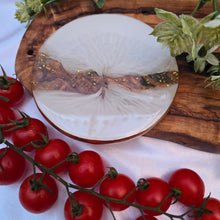 Load image into Gallery viewer, Gilded Radiance Resin Coaster (Single)