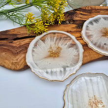 Load image into Gallery viewer, Set of 5 Handmade Resin Coasters – White Bloom with Gold Detail
