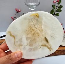 Load image into Gallery viewer, Set of 4 Handmade Resin Coasters – Soft White &amp; Gold Detail
