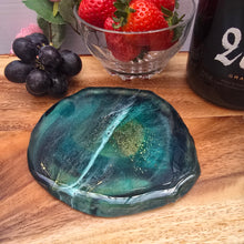Load image into Gallery viewer, Emerald Resin Coasters – Handmade Artisanal Set of Four
