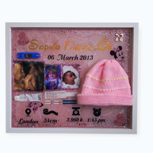 Load image into Gallery viewer, “Treasure your baby’s first little memories forever.”
Handcrafted Baby Keepsake Frames made in the UK.
